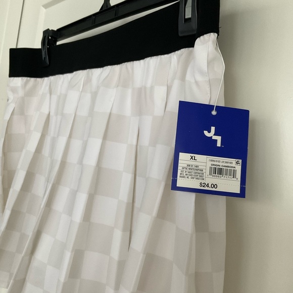 JoyLab Pleated Skirt Skort Sz XL White Checkered Shorts w Pockets NEW w TAGS - Picture 3 of 8